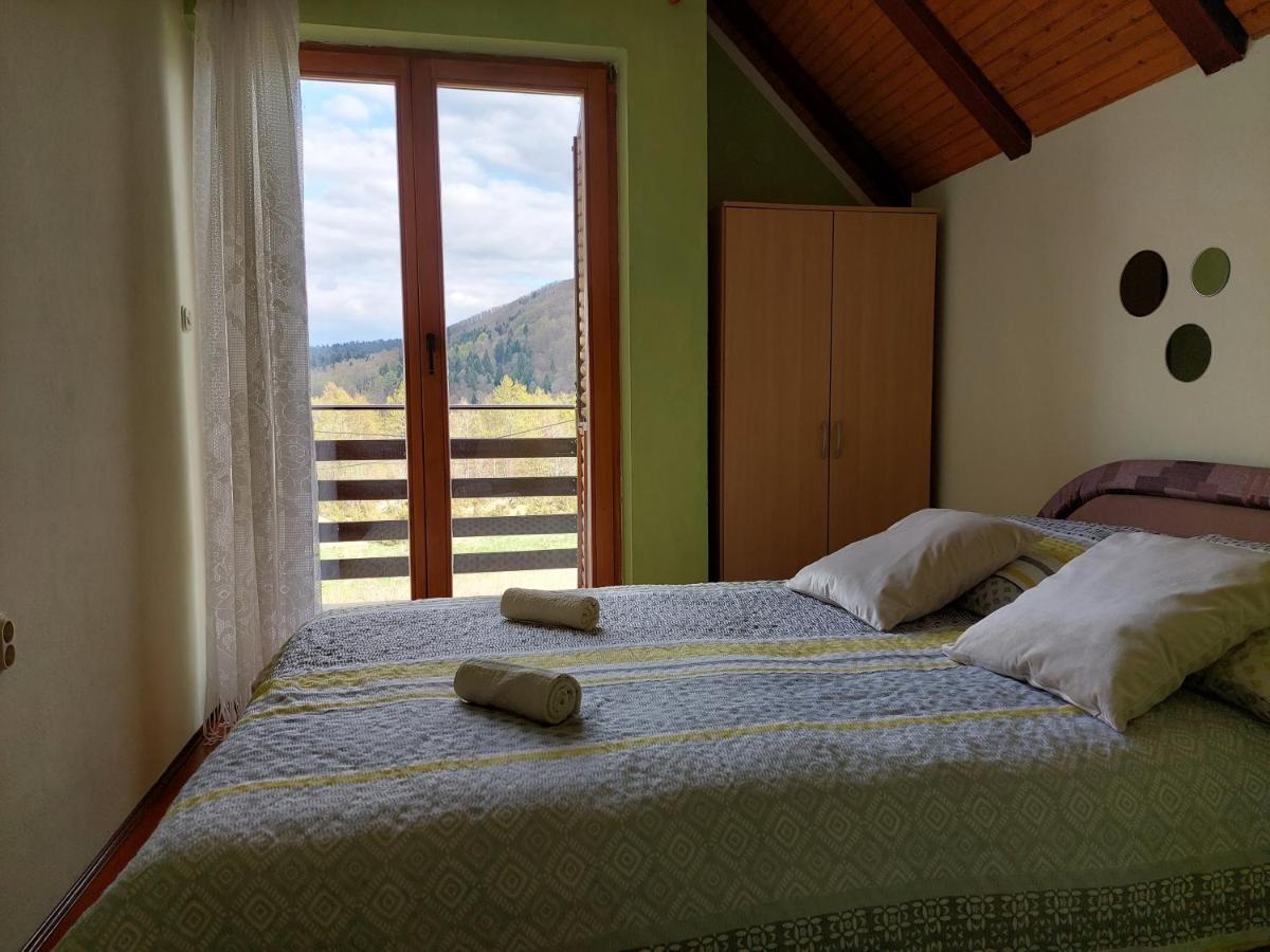 Holiday Home Cancarevic Ravna Gora Bagian luar foto